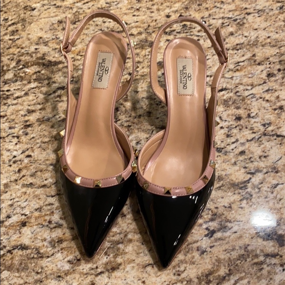 Shoes - Picture 1 of 5